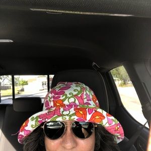 Meet your Posher, Irene